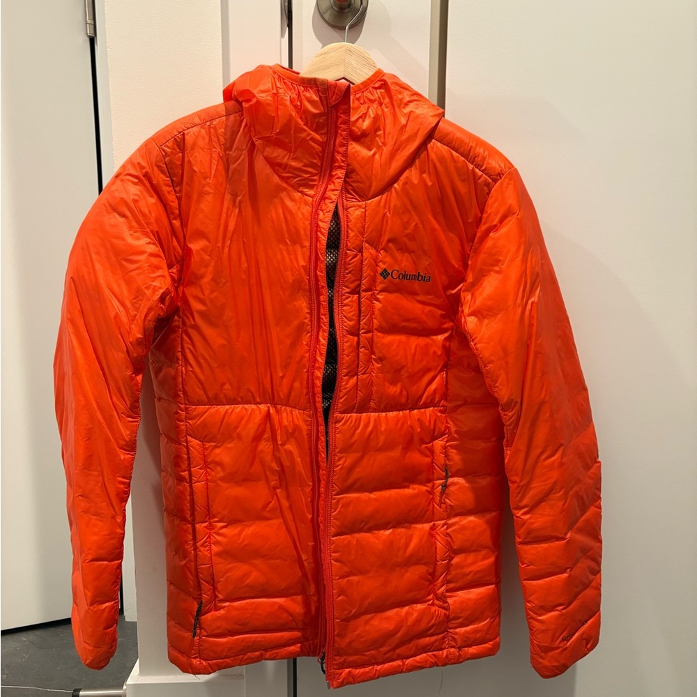 Columbia Men Orange Puffer Jacket - size M